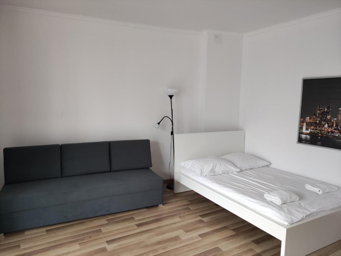Sleepy3City Apartments 10 Lutego 23 กดิเนีย ภายนอก รูปภาพ