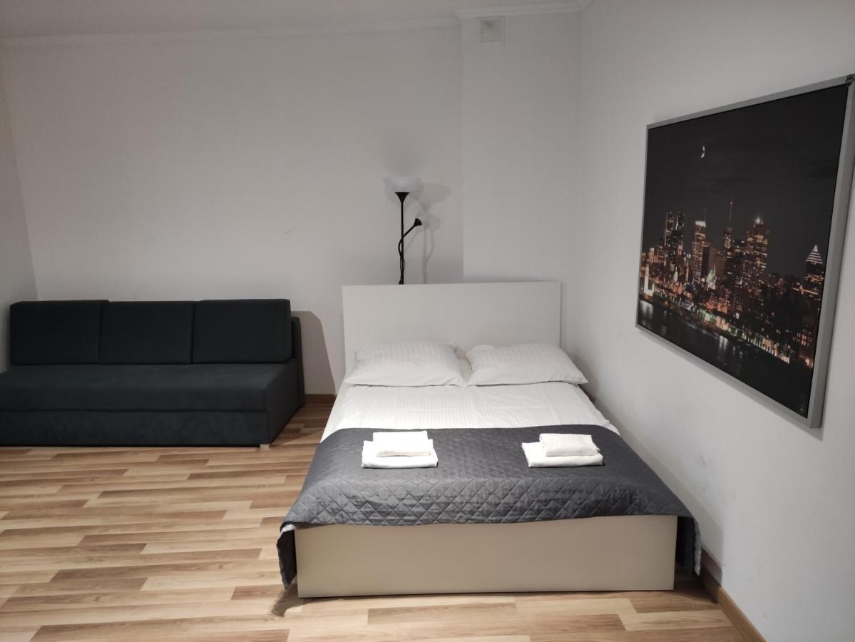 Sleepy3City Apartments 10 Lutego 23 กดิเนีย ภายนอก รูปภาพ