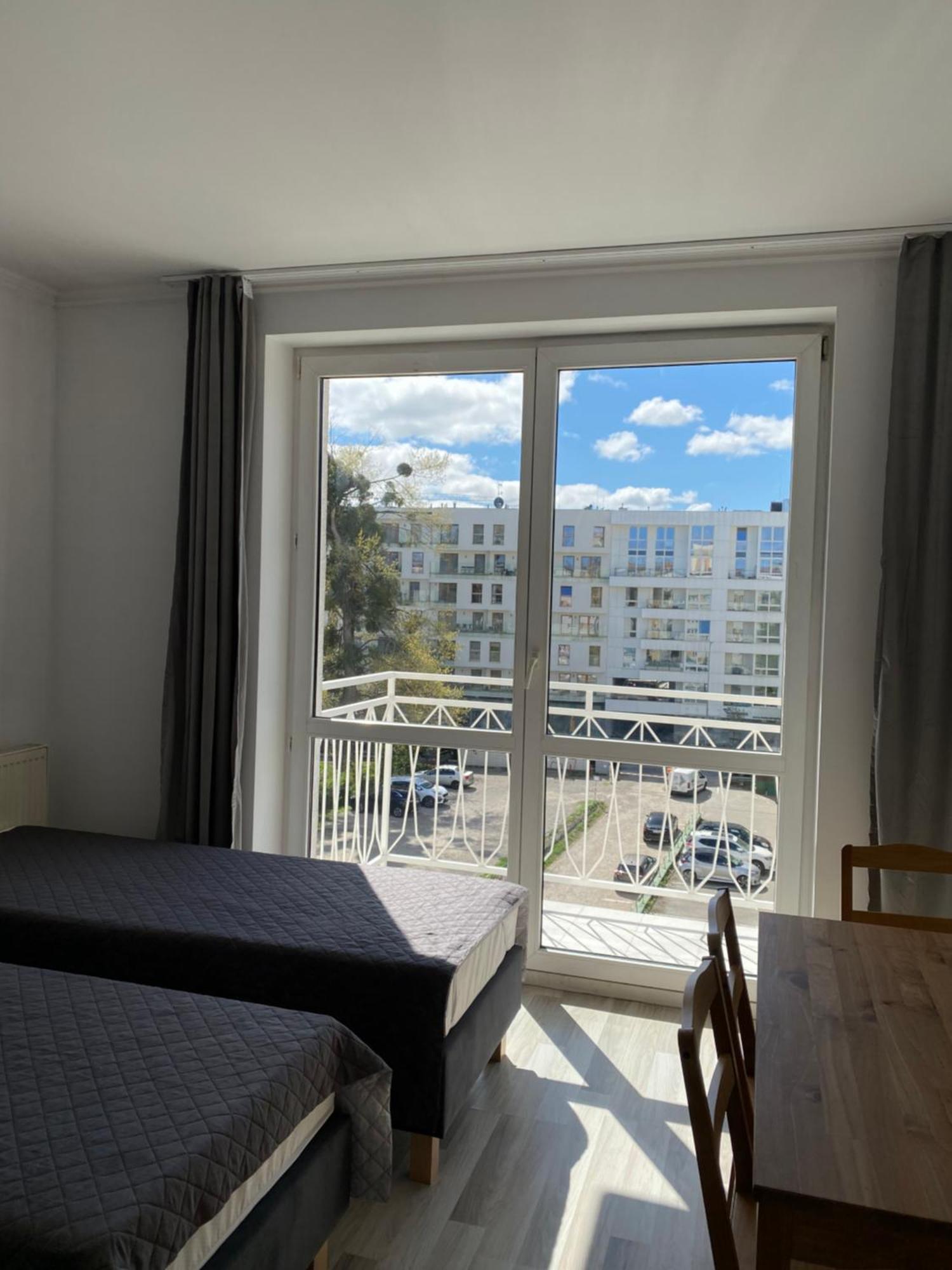 Sleepy3City Apartments 10 Lutego 23 กดิเนีย ภายนอก รูปภาพ