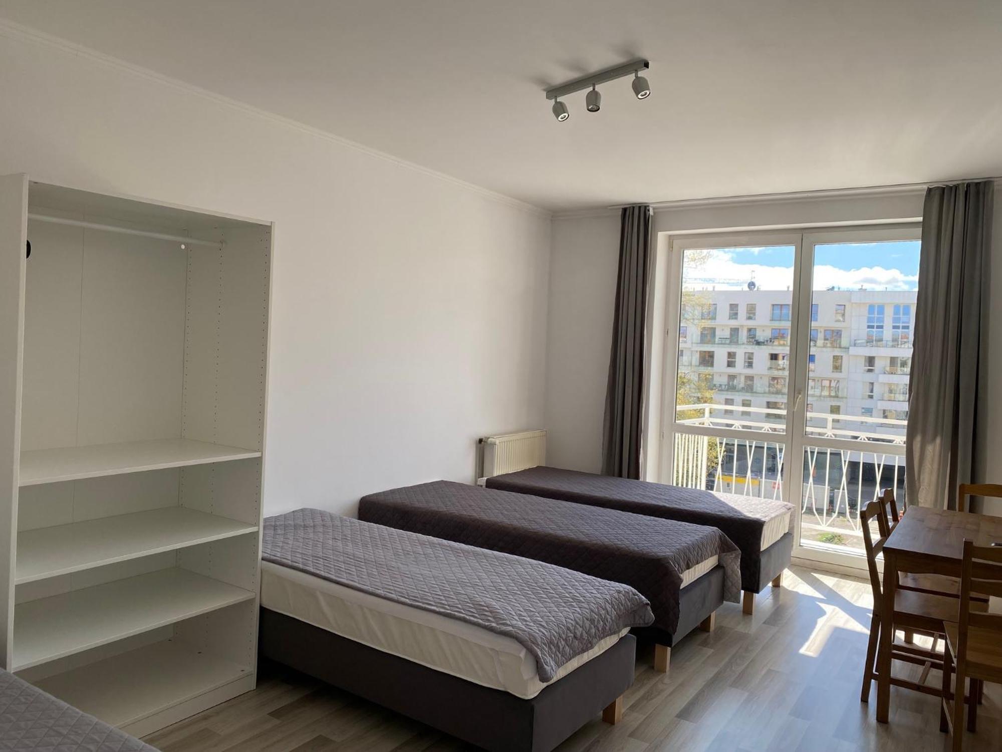 Sleepy3City Apartments 10 Lutego 23 กดิเนีย ภายนอก รูปภาพ